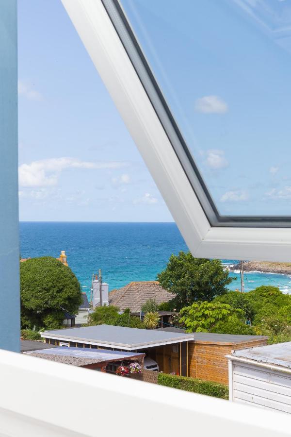 Seabreeze 3 - Seaview & Parking Apartment St Ives  Exterior photo